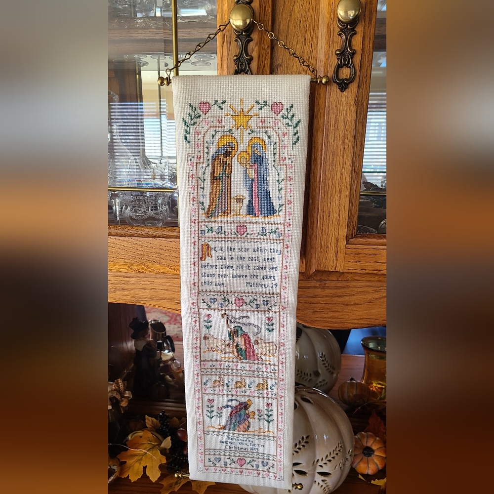 Gorgeous piece of finished cross stitch very clean